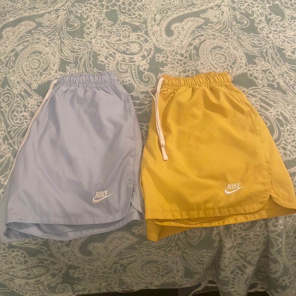 Nike Woven Summer Shorts| Powder Blue and Lightning Yellow| Size: M